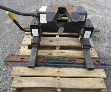 fifth wheel hitch